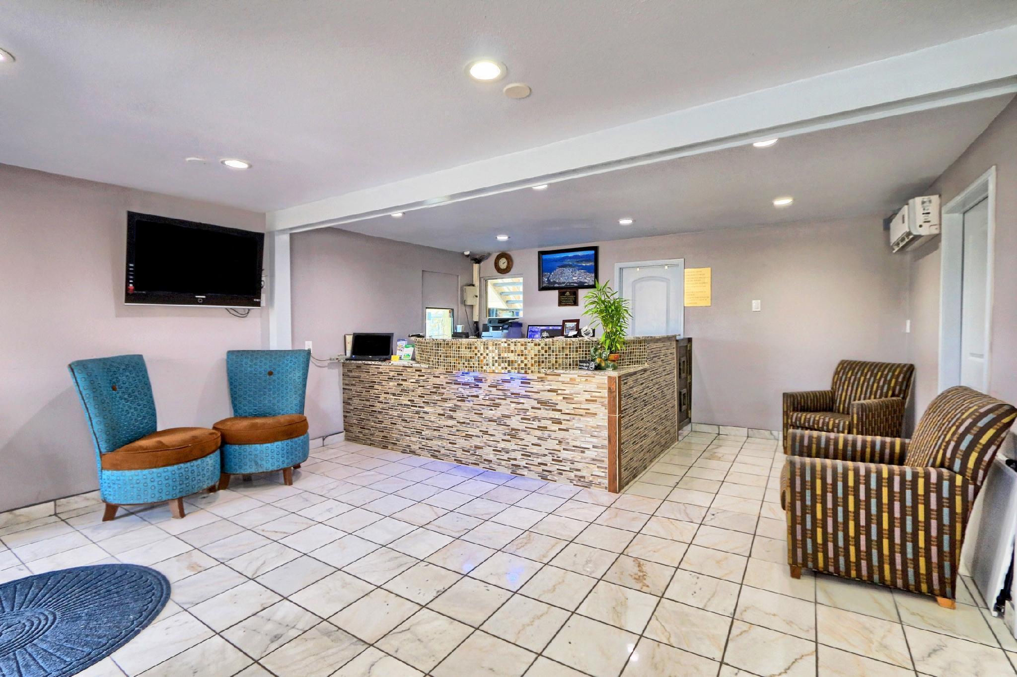 Econo South Lodge *
