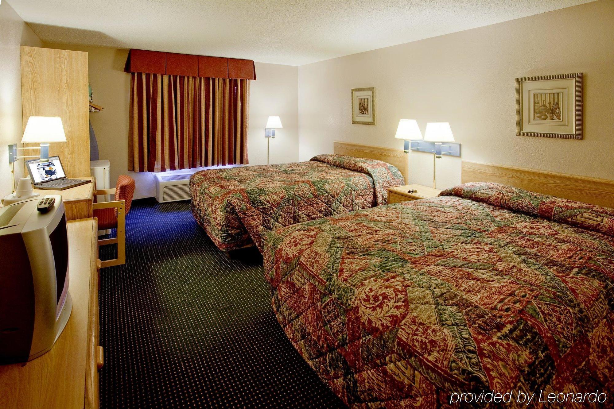 Econo South Lodge