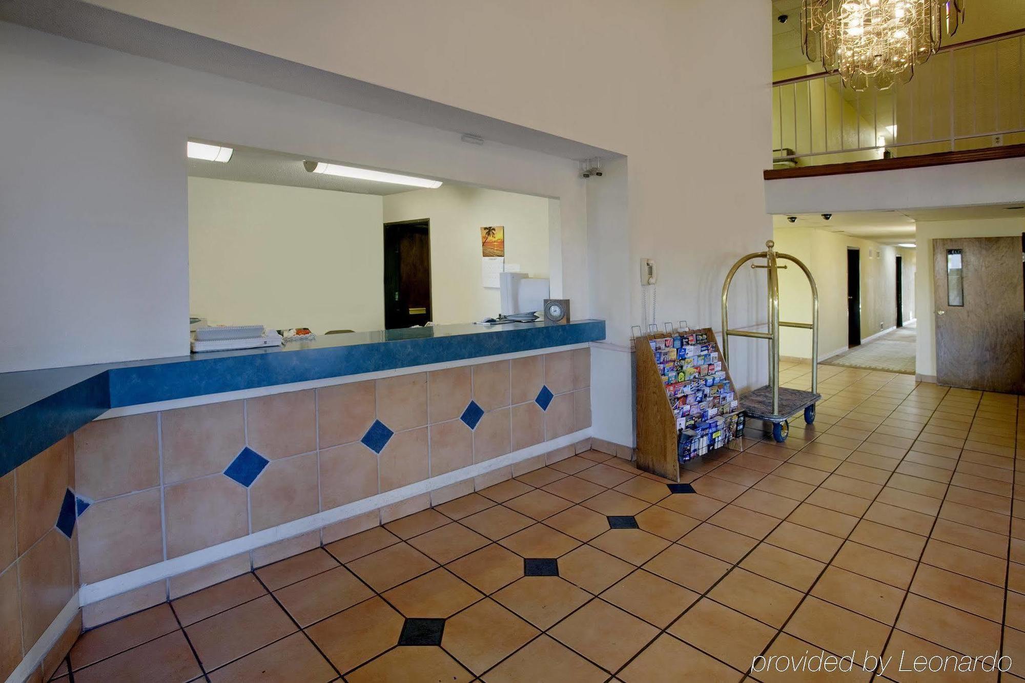 Econo South Lodge