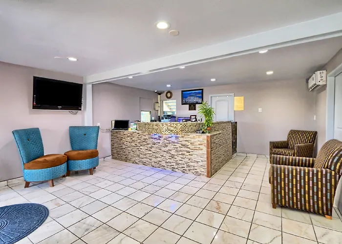 Econo Lodge Austin South
